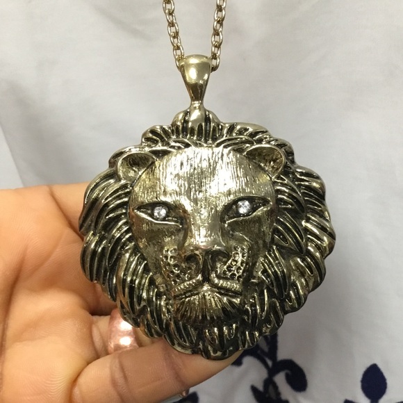 Jewelry - Lion head long pendant necklace w/ Rhinestone eyes Jewelry - Lion head long pendant necklace w/ Rhinestone eyes